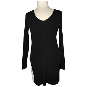 White House Black Market Sweater Dress S V-Neck Long Sleeve Colorblock Sides Rib
